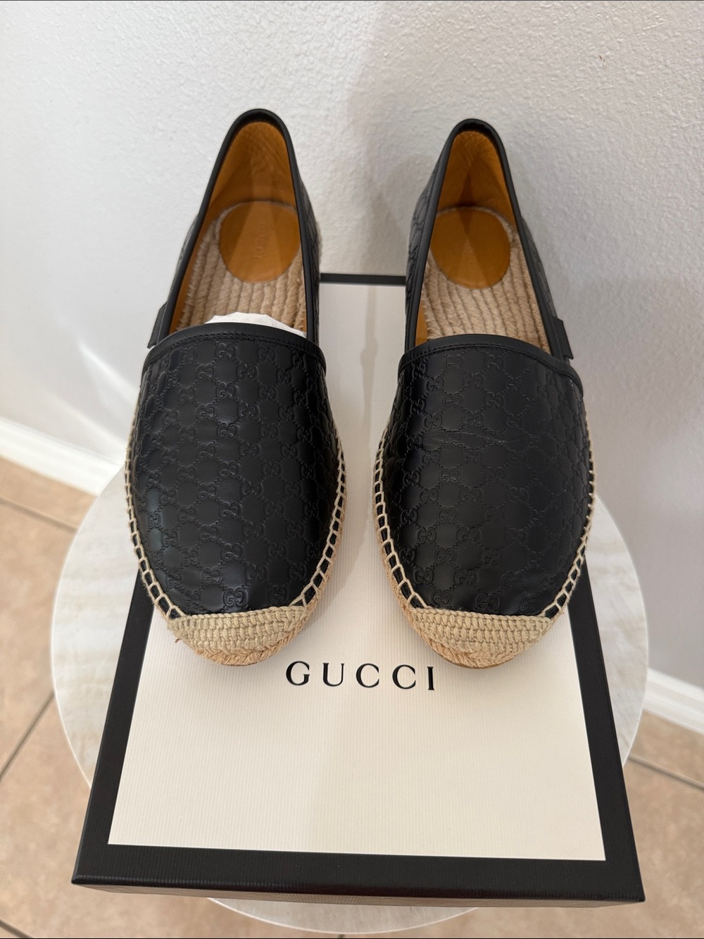 Gucci Black Leather Espadrille Slip-Ons with Natural Jute Toe